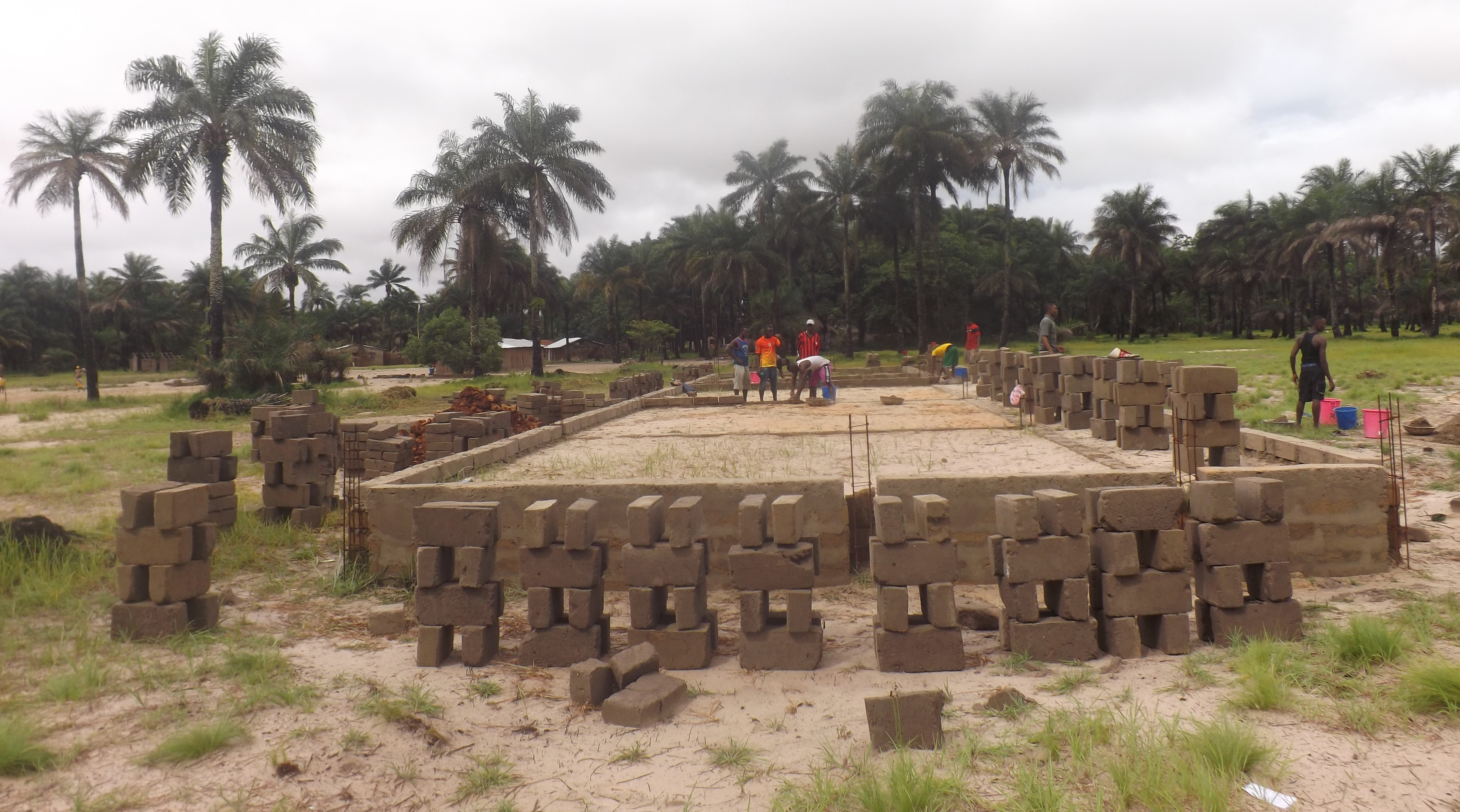 Sierra Leone - Schulaufbau: Aufbau Sommer 2015