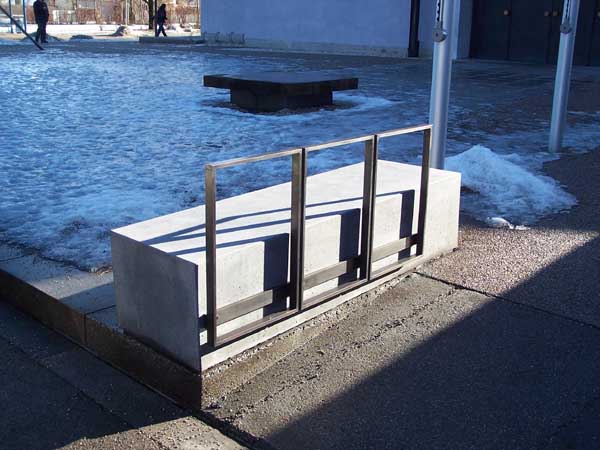 Stadtmobiliar - Betonblock