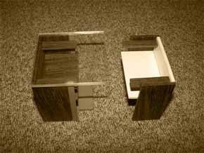 Platzspartisch Holzmodell